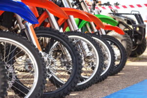 Read more about the article How to Choose Dirt Bike Tires