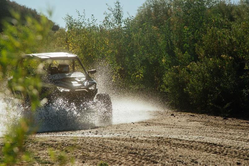 Read more about the article 5 Reasons Why You Should Choose a Polaris Off-Road Vehicle