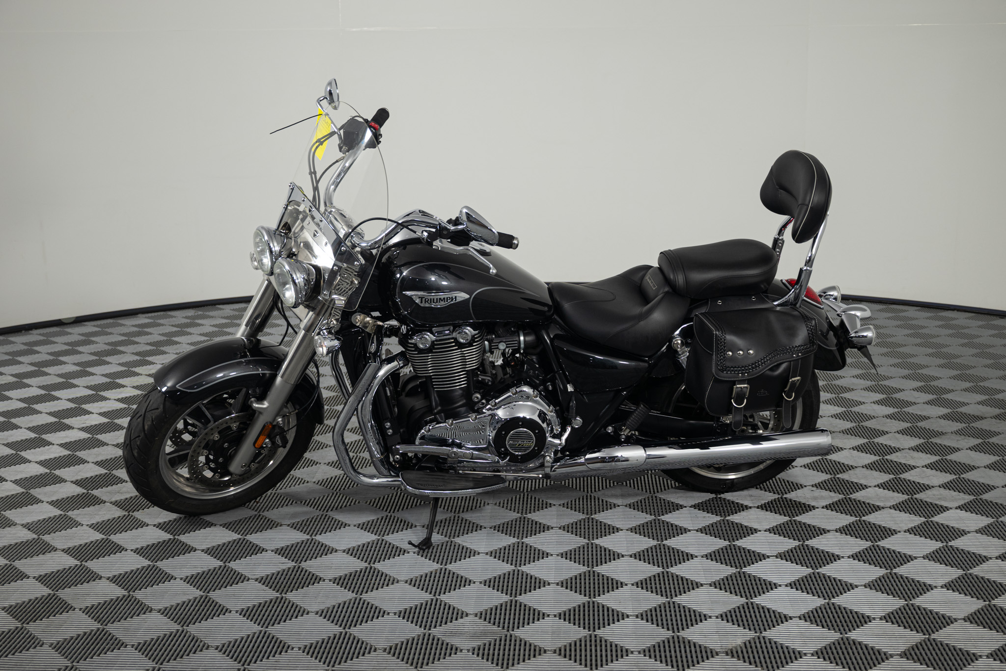 2014 Triumph Thunderbird MOTORCYCLE