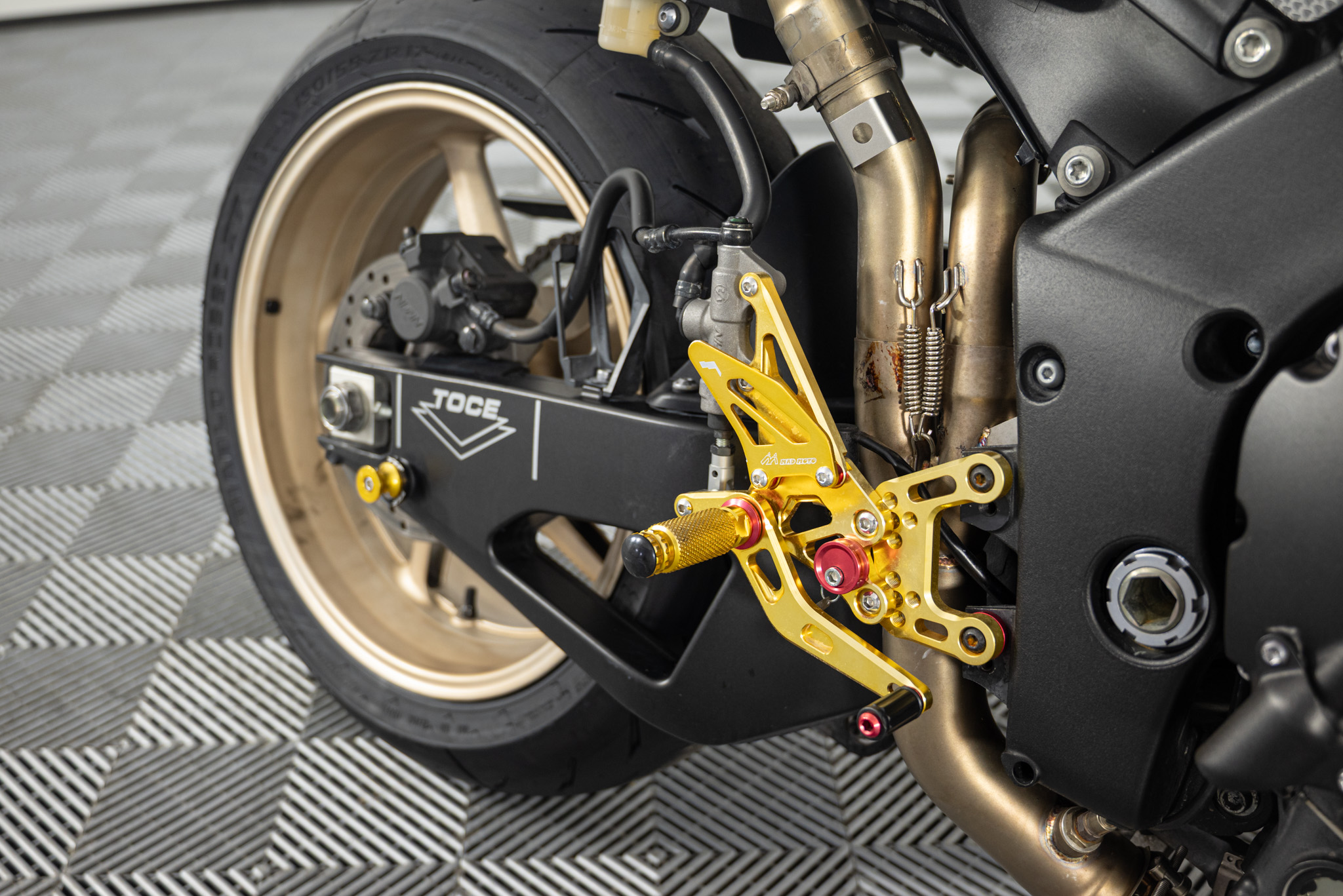 2014 Yamaha YZF-R1 MOTORCYCLE