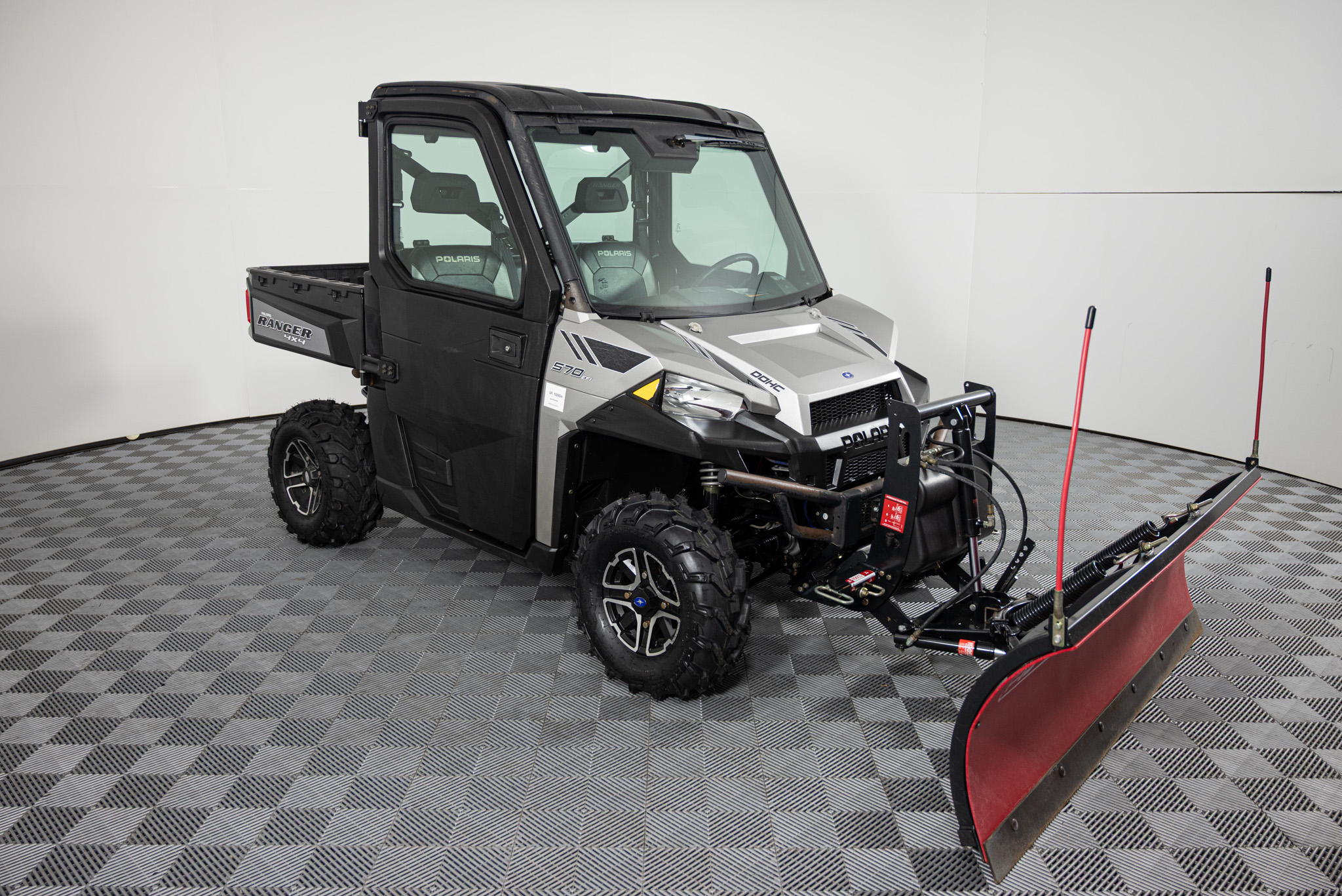 2015 POLARIS RANGER XP 570 EPS UTV