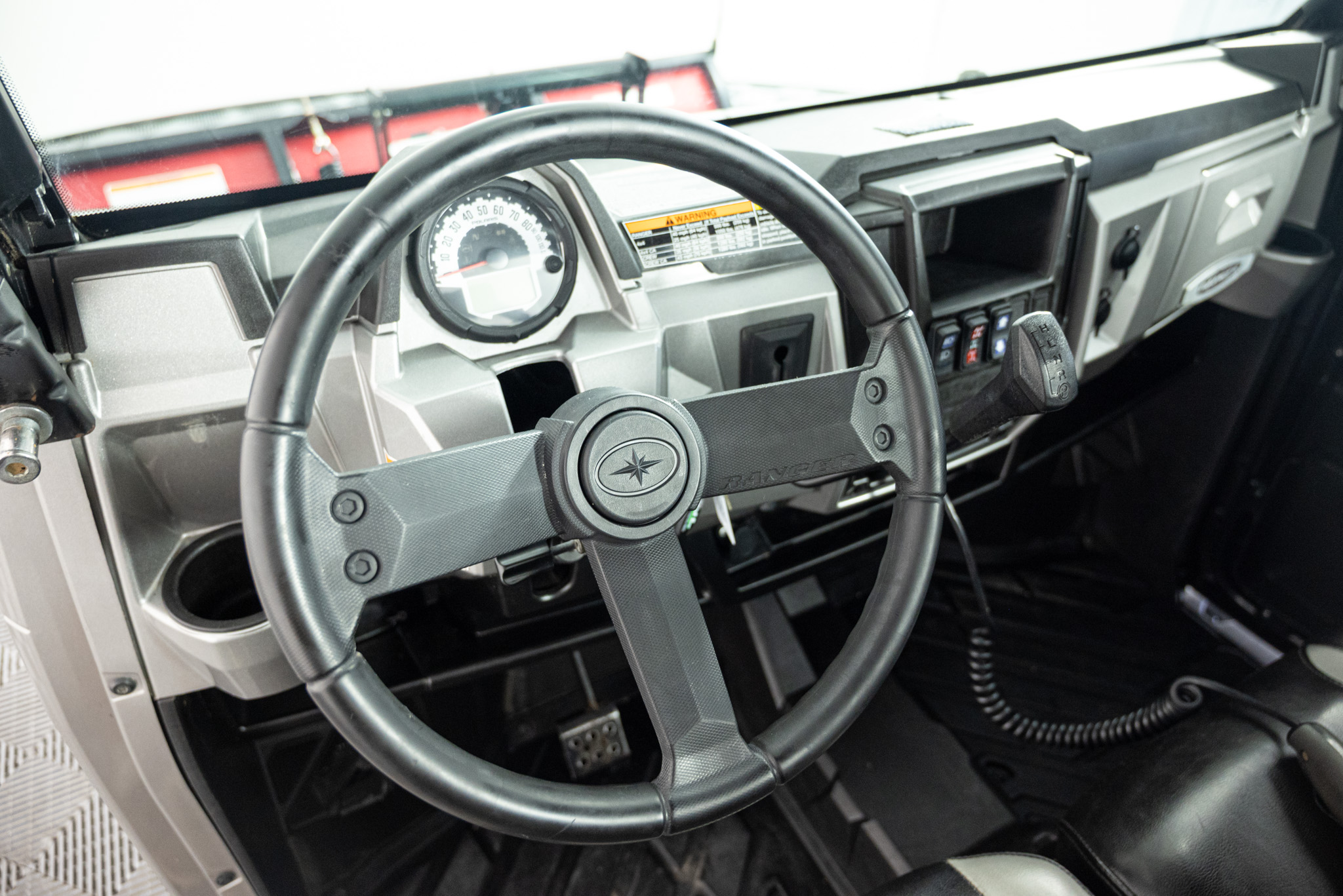 2015 POLARIS RANGER XP 570 EPS UTV