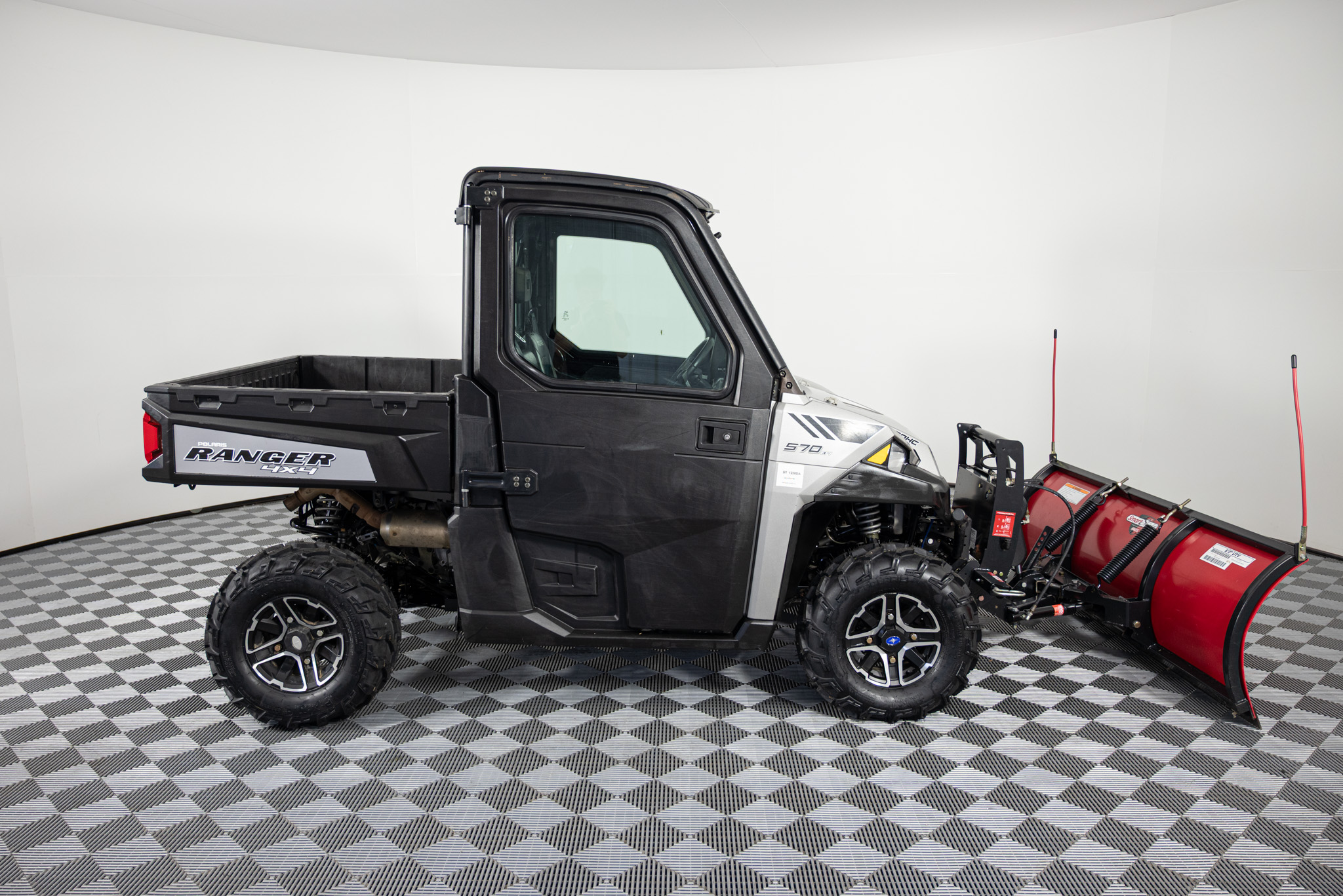 2015 POLARIS RANGER XP 570 EPS UTV