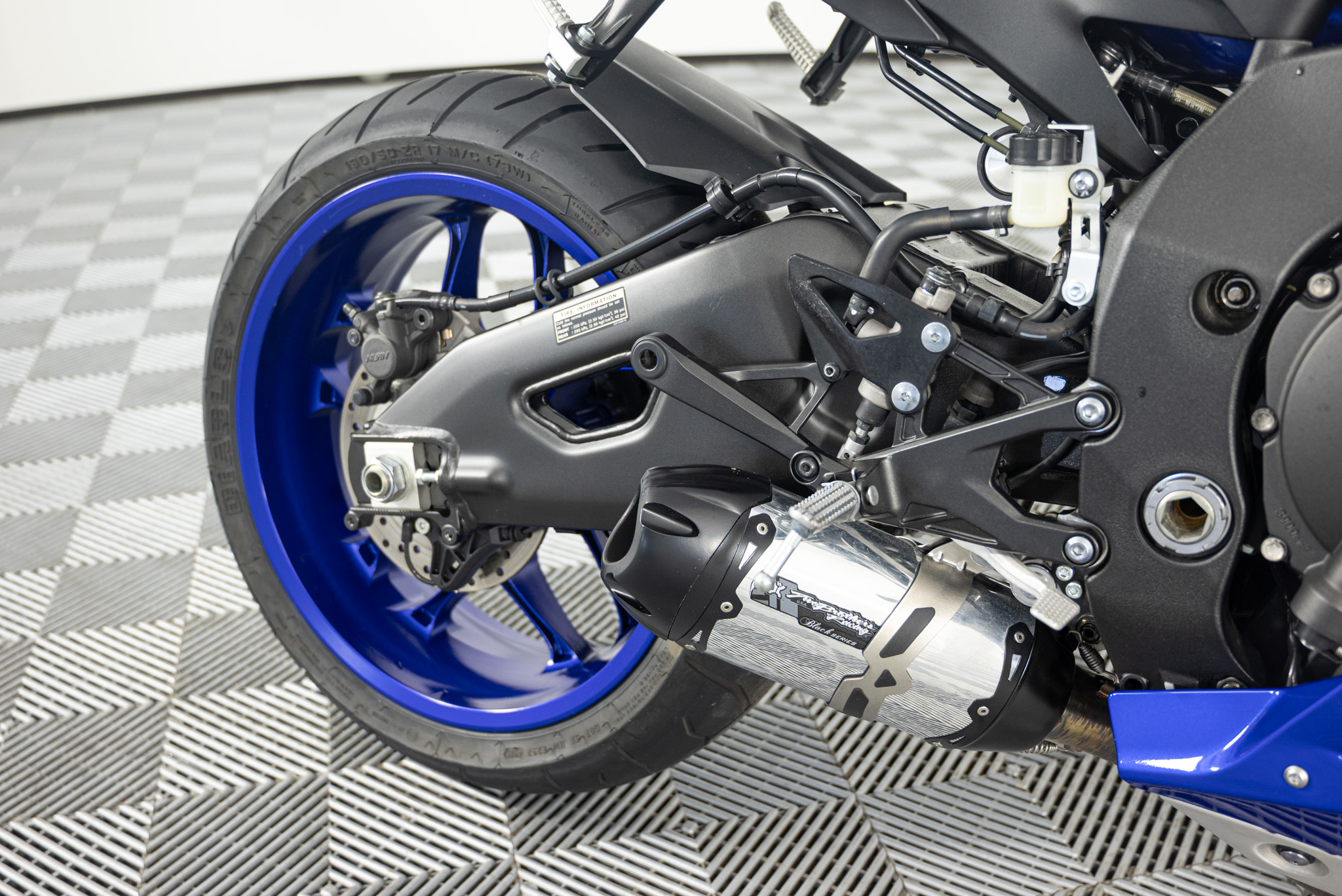 2017 Yamaha YZF-R1 MOTORCYCLE