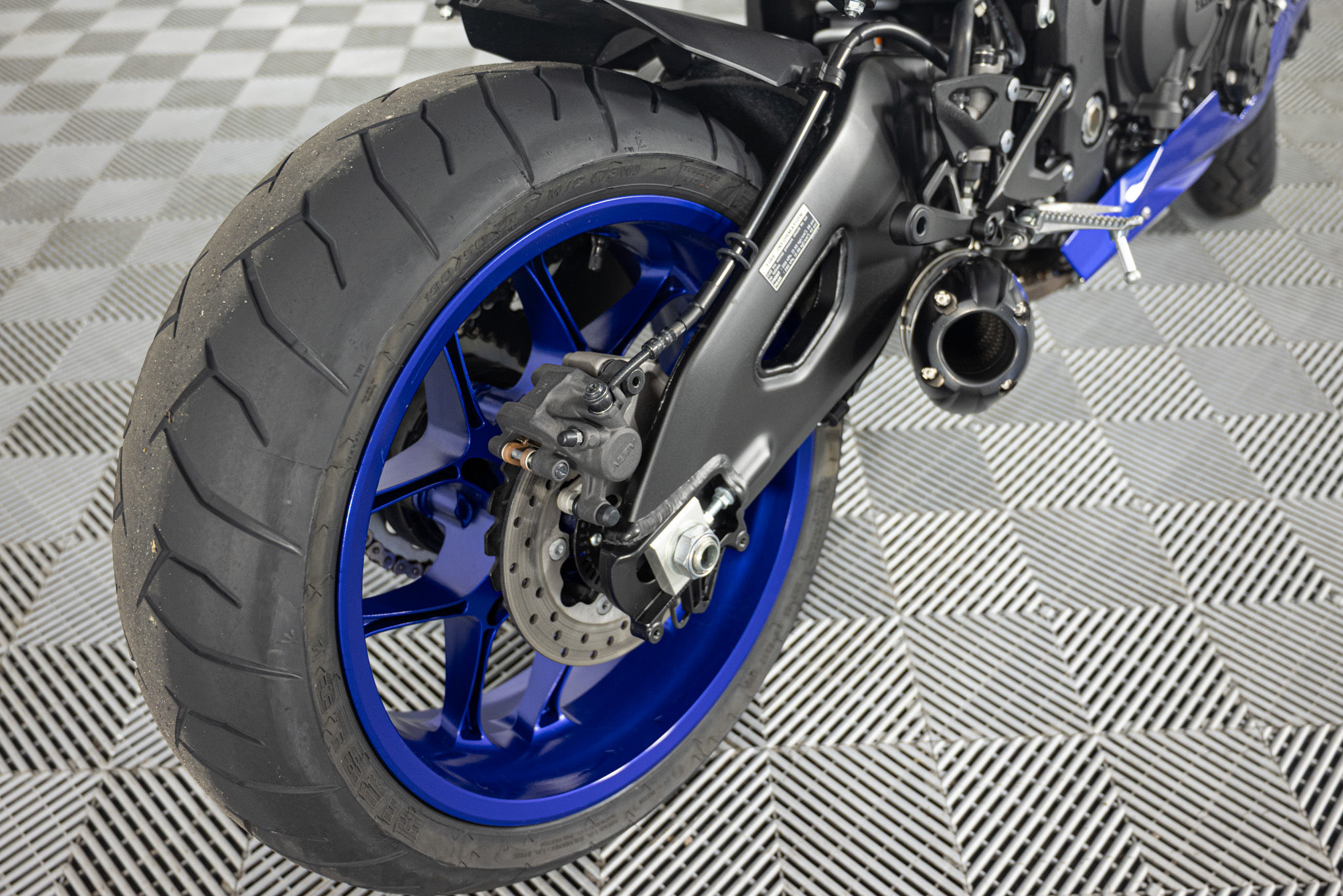 2017 Yamaha YZF-R1 MOTORCYCLE