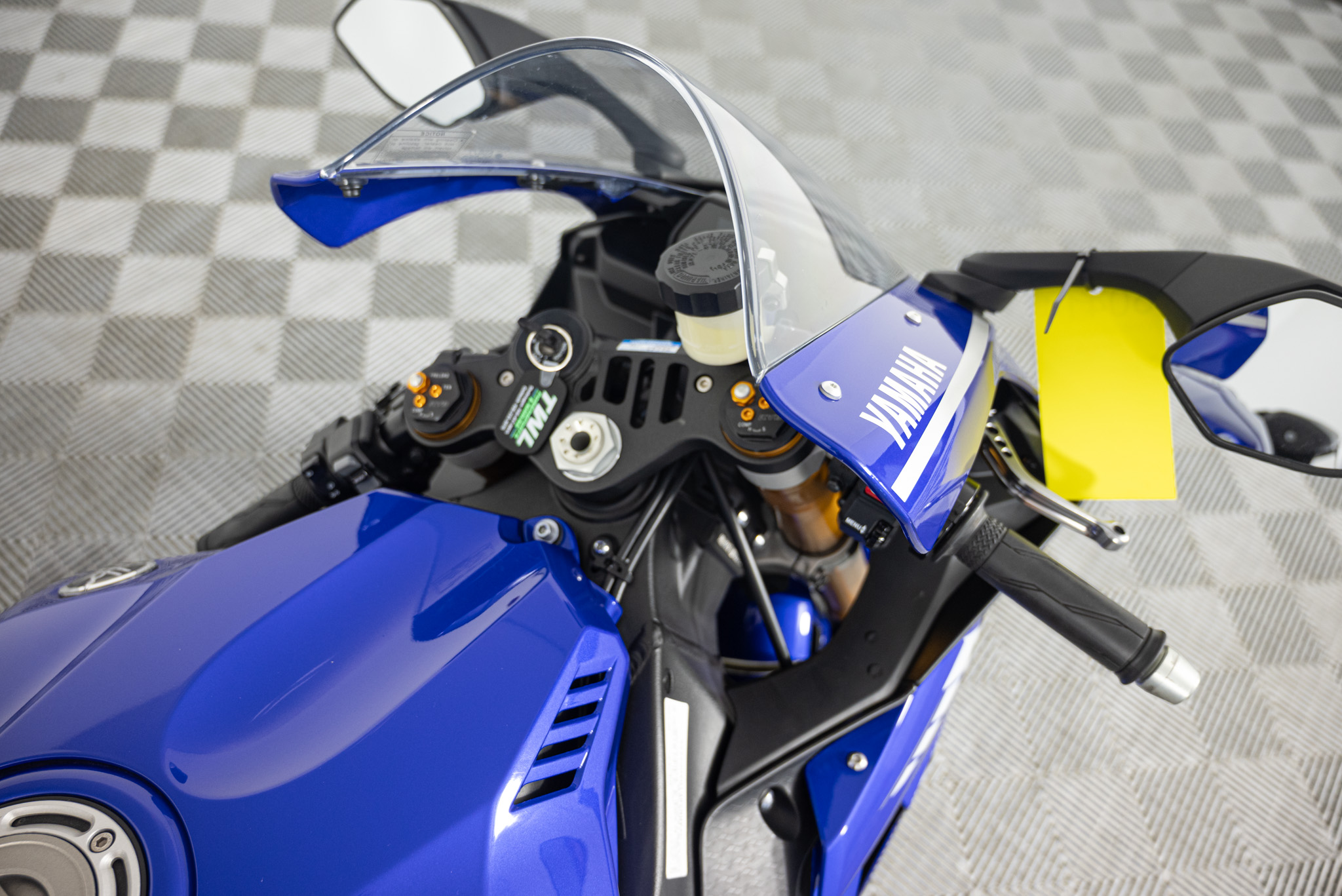 2017 Yamaha YZF-R1 MOTORCYCLE