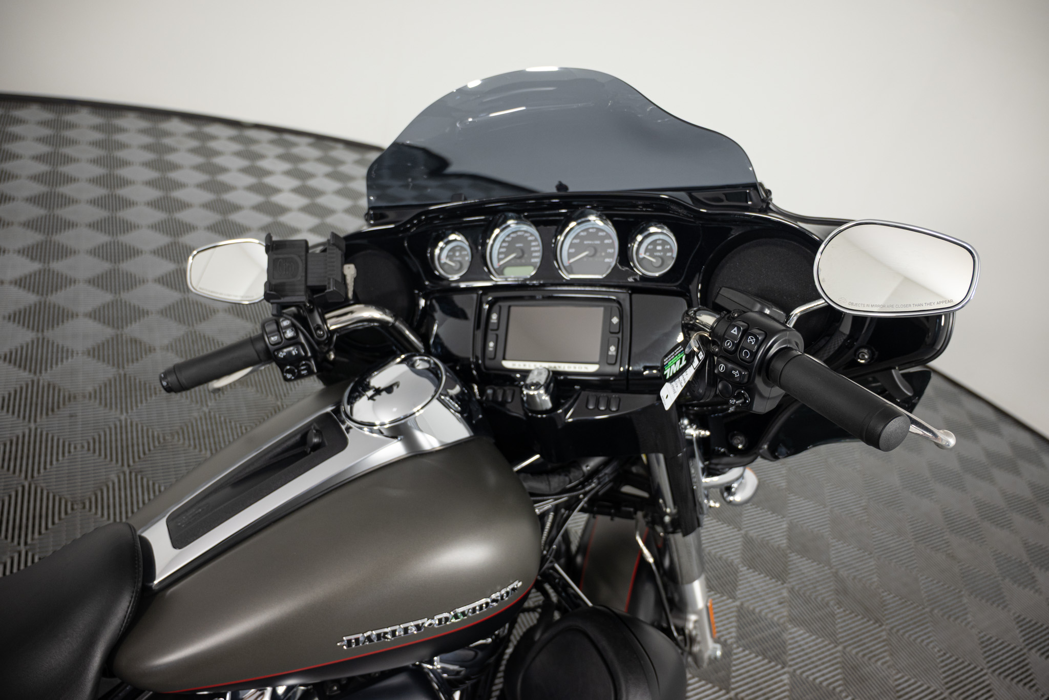 2018 Harley-Davidson® Ultra Limited MOTORCYCLE