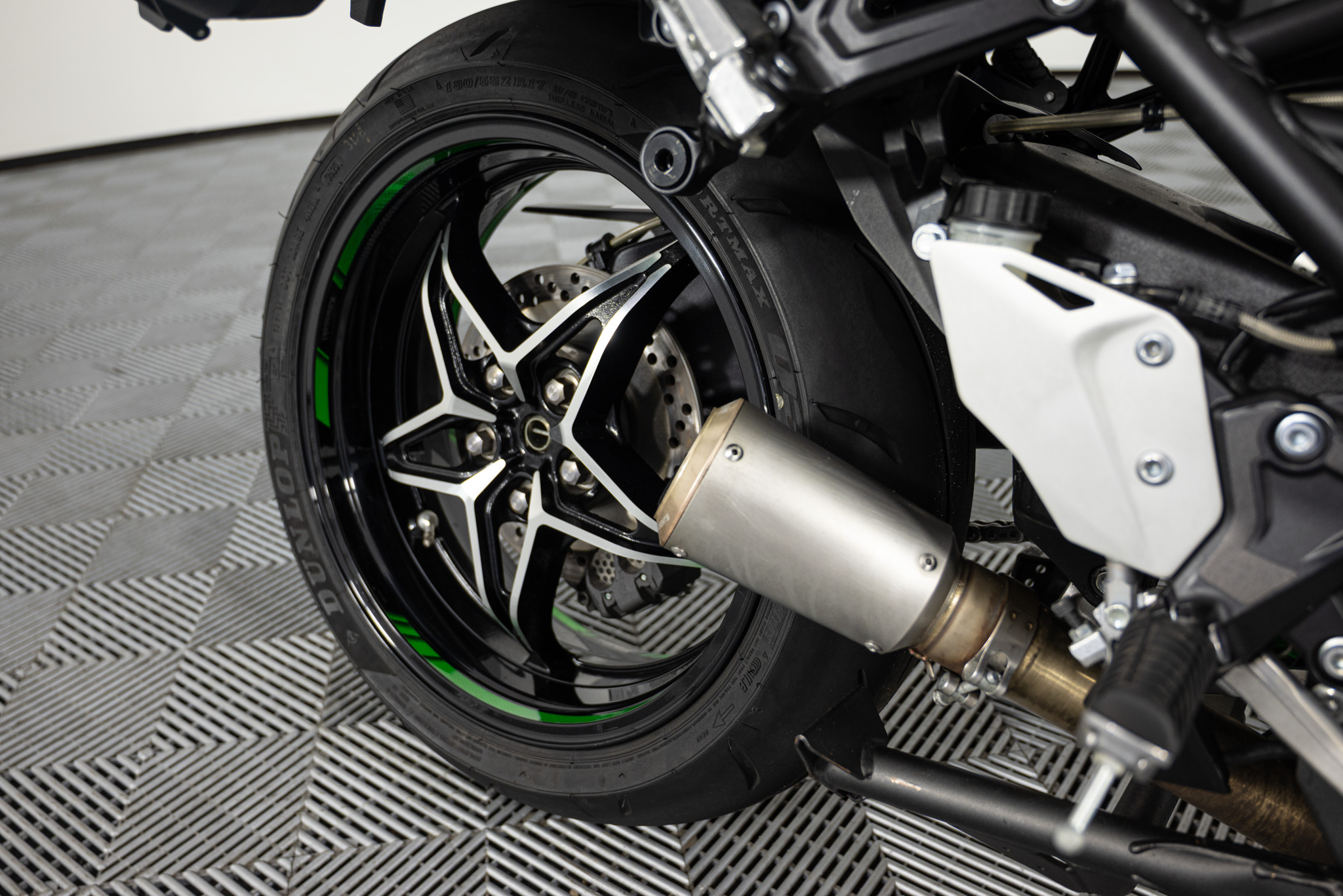 2020 KAWASAKI Ninja H2 SX SE MOTORCYCLE