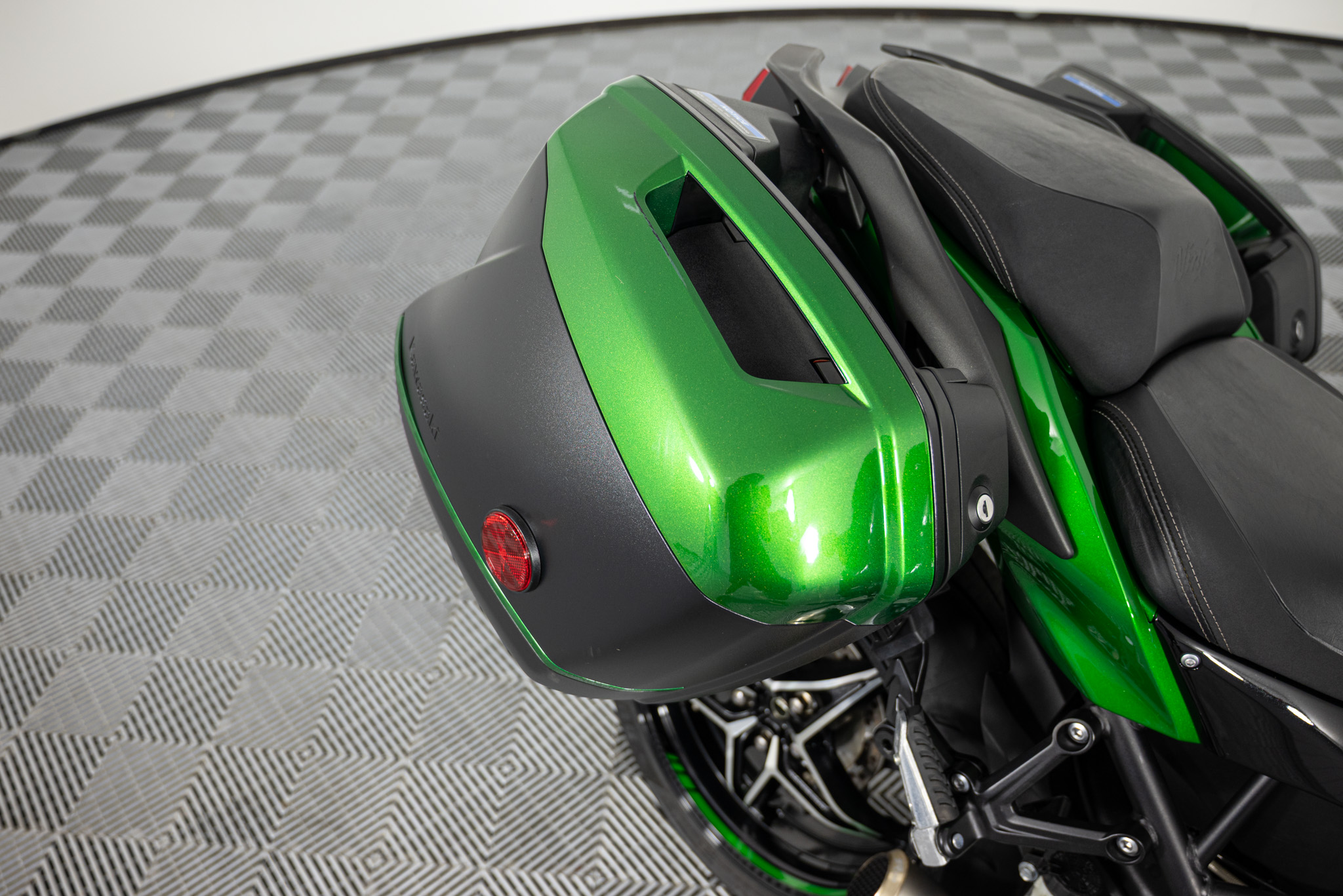 2020 KAWASAKI Ninja H2 SX SE MOTORCYCLE