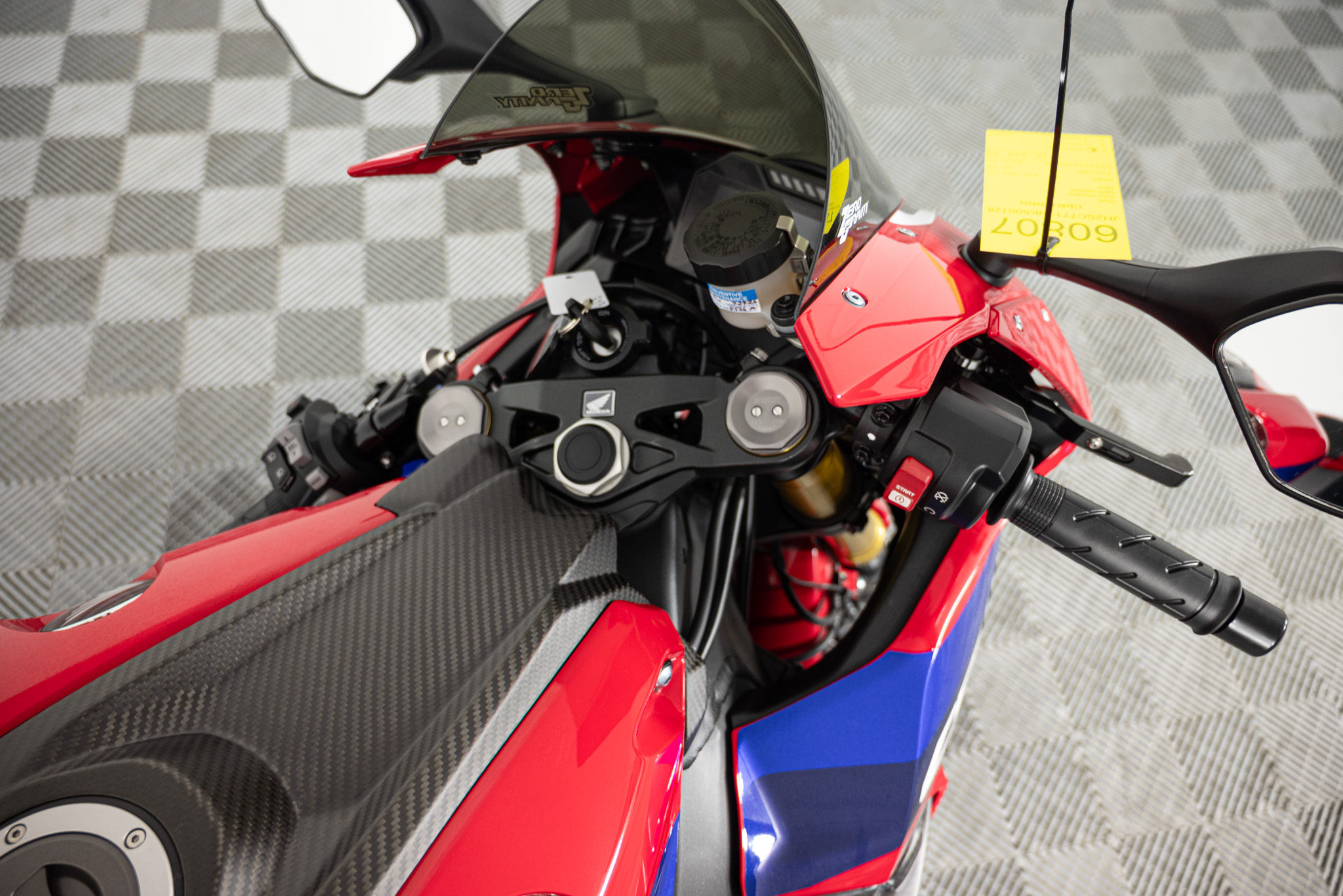 2022 HONDA CBR10RRN MOTORCYCLE