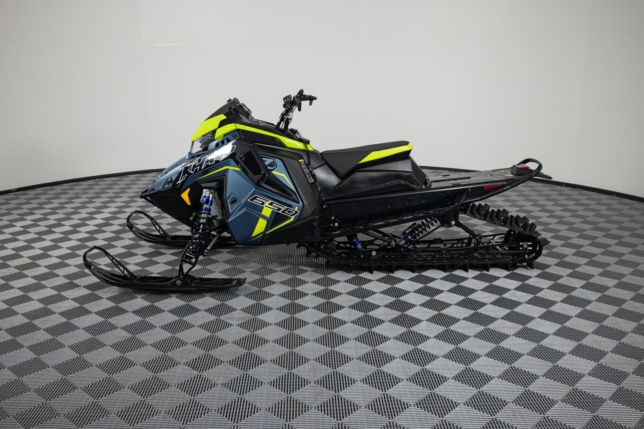 2023 POLARIS 650 RMK Khaos Slash 146 SNOWMOBILE