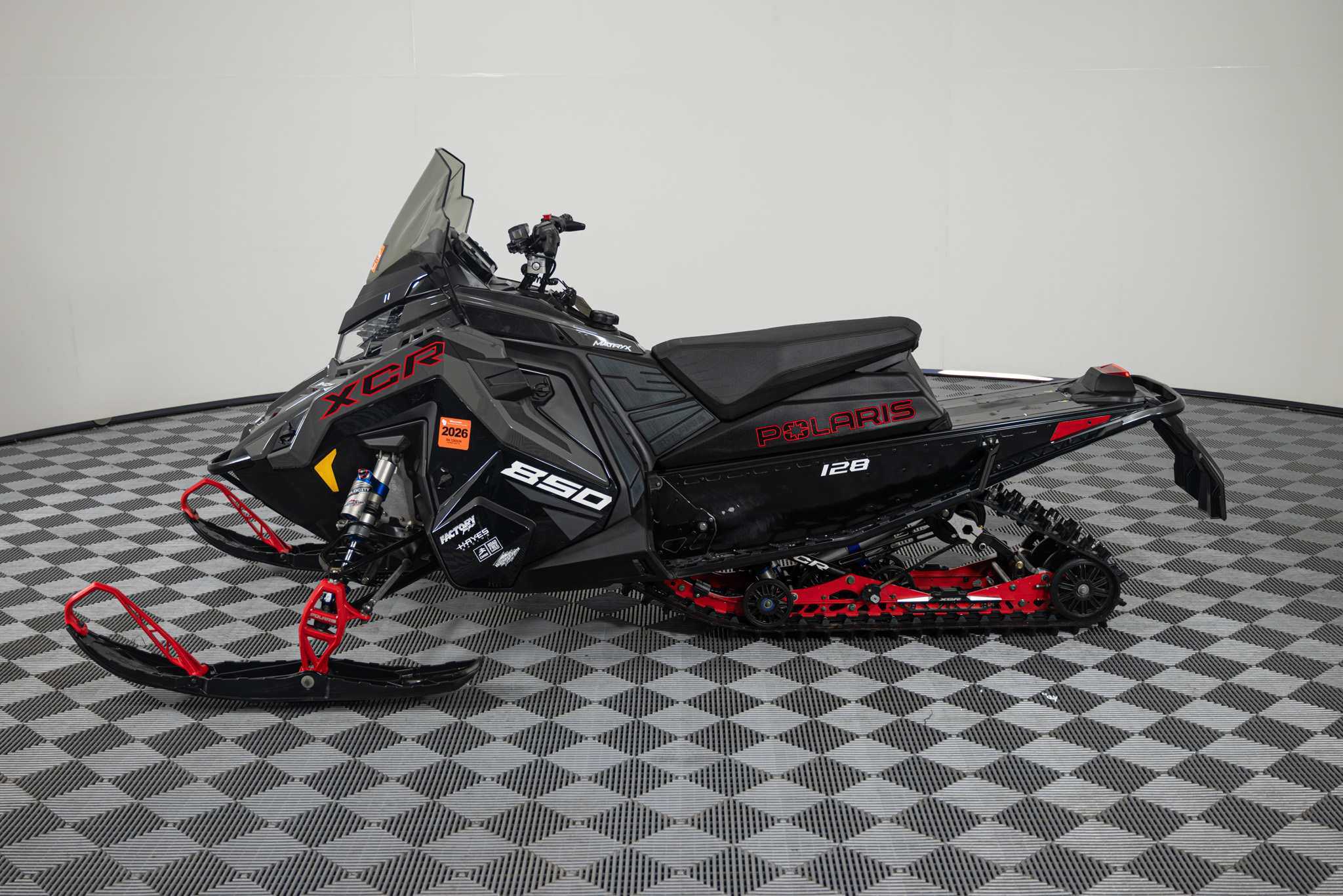 2024 POLARIS 850 INDY XCR 128 SNOWMOBILE