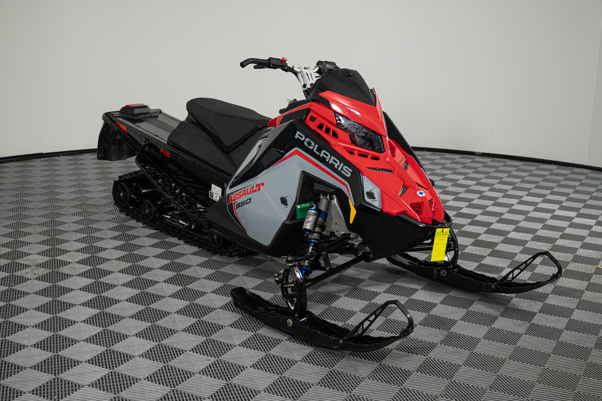 2025 POLARIS 850 Switchback Assault 146 SNOWMOBILE