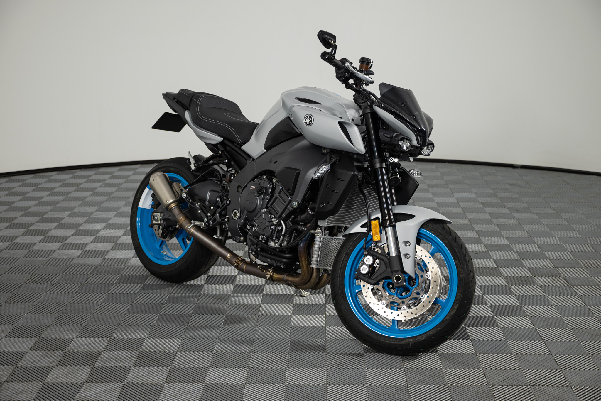 2025 Yamaha MT-10
