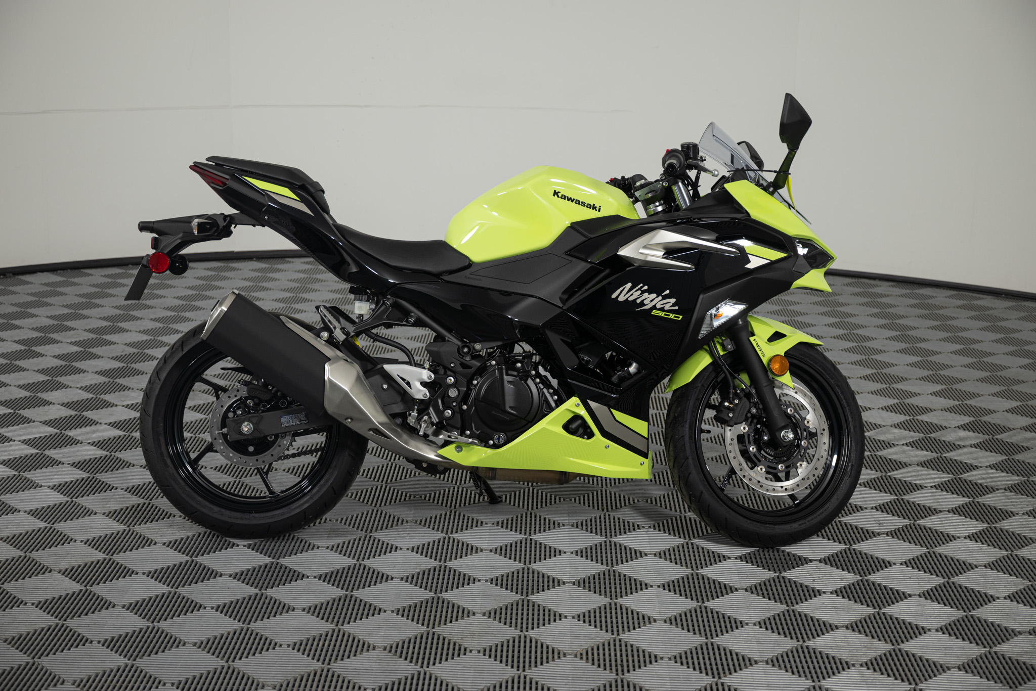 2026 KAWASAKI Ninja 500 ABS MOTORCYCLE