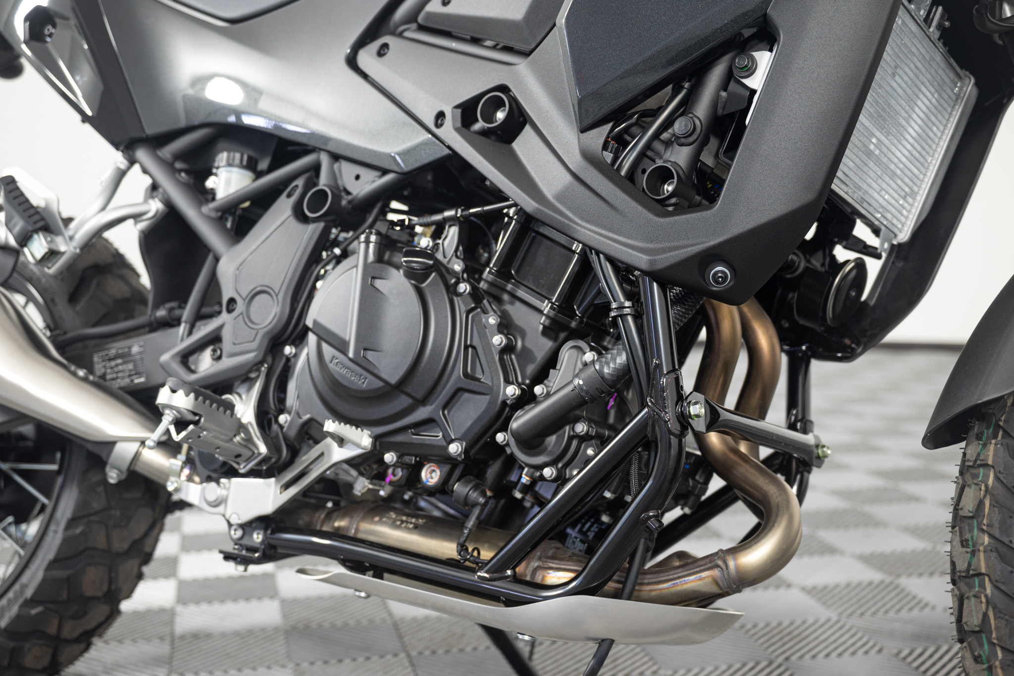 2026 Kawasaki KLE 500 ABS CA Motorcycle