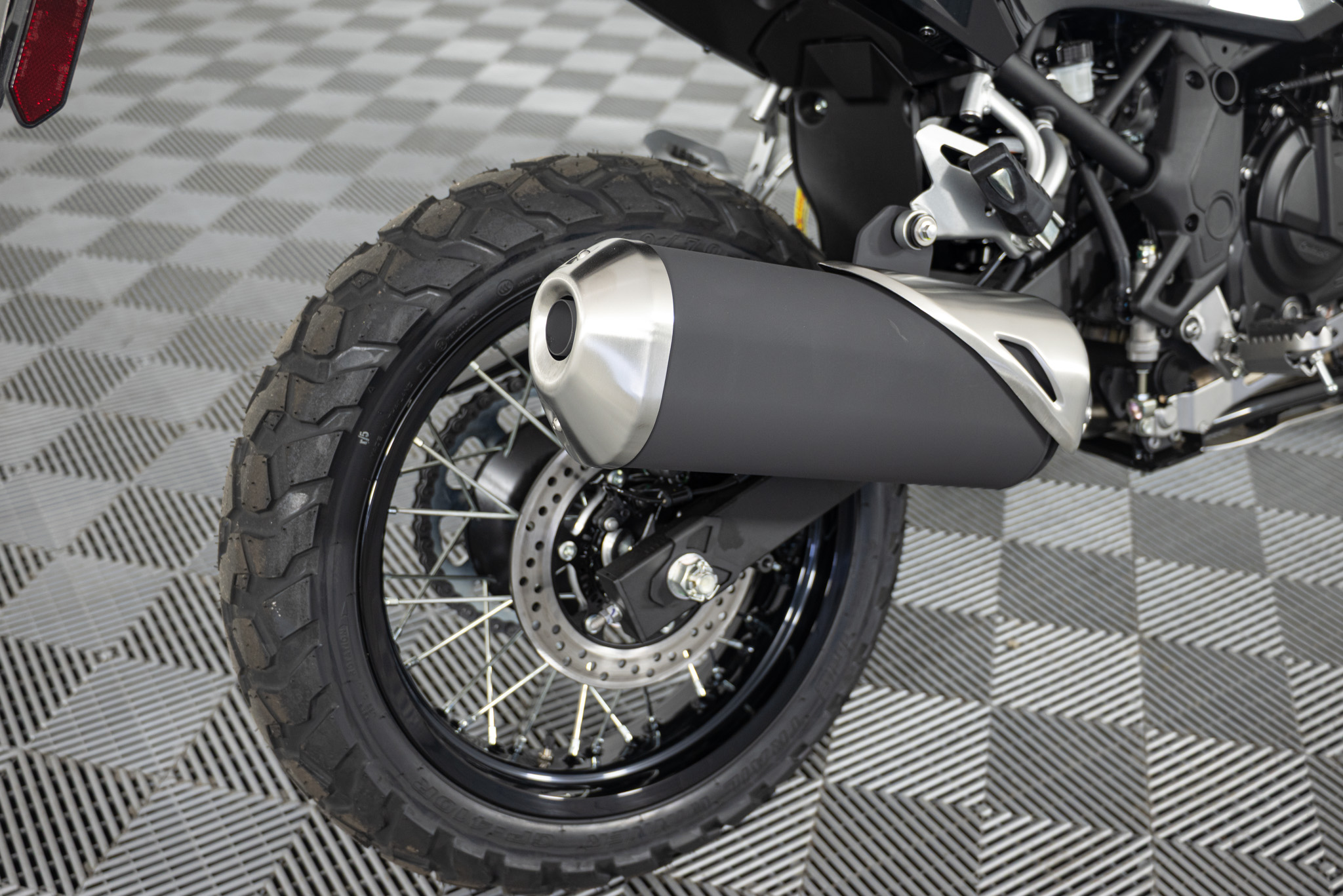 2026 Kawasaki KLE 500 ABS CA Motorcycle