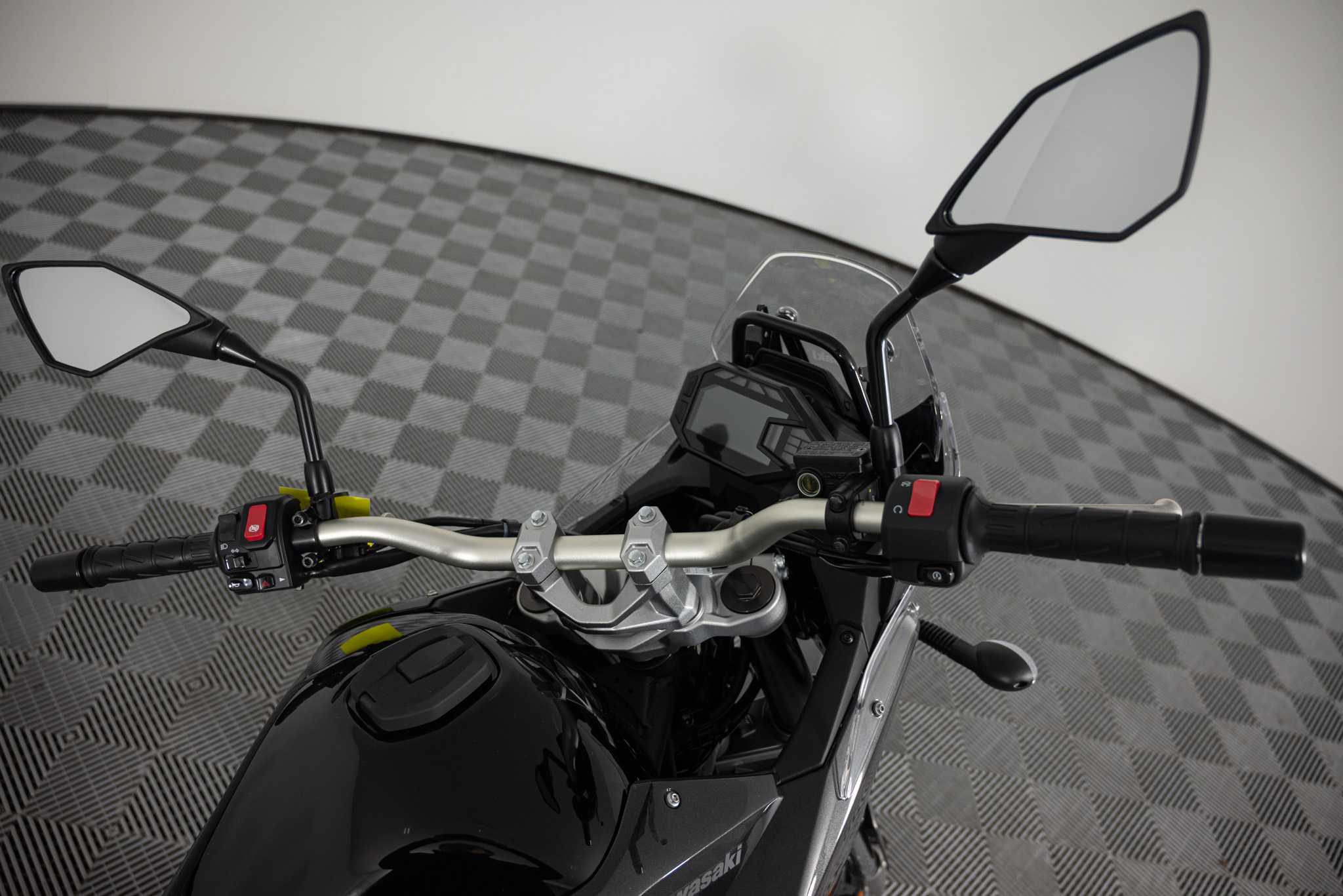 2026 Kawasaki KLE 500 ABS CA Motorcycle