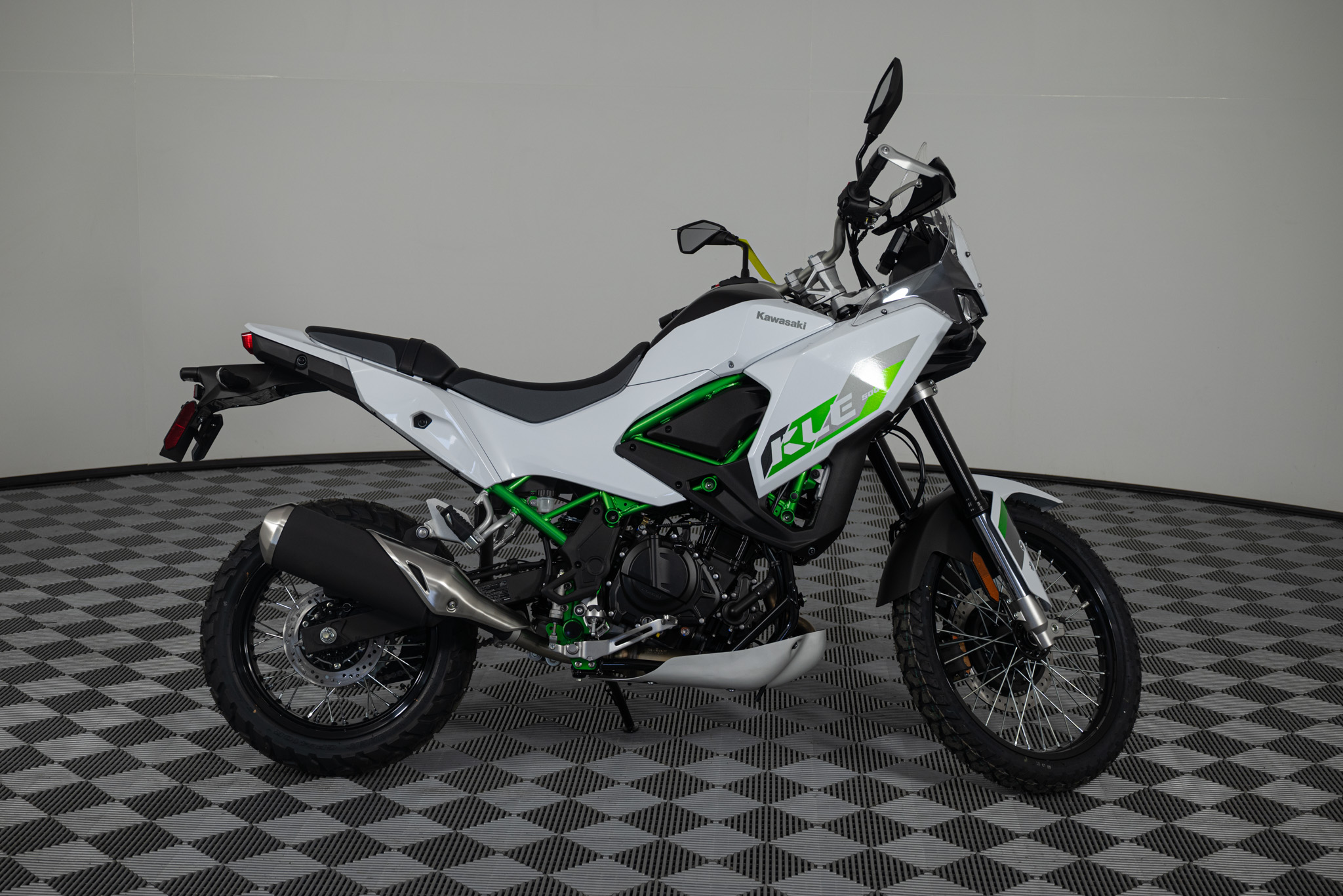 2026 KAWASAKI KLE 500 SE ABS MOTORCYCLE