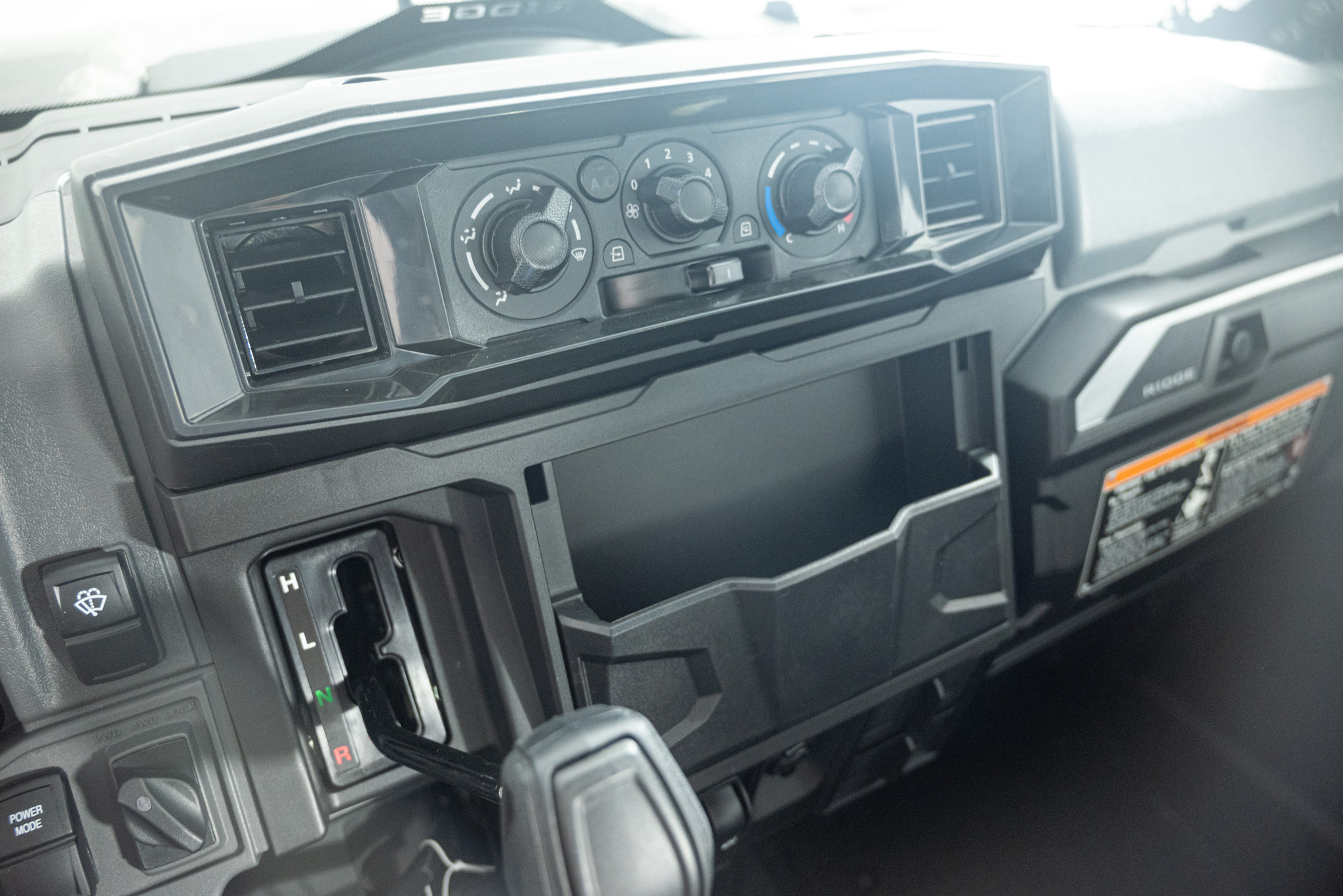 2026 KAWASAKI RIDGE CREW HVAC CAMO UTV