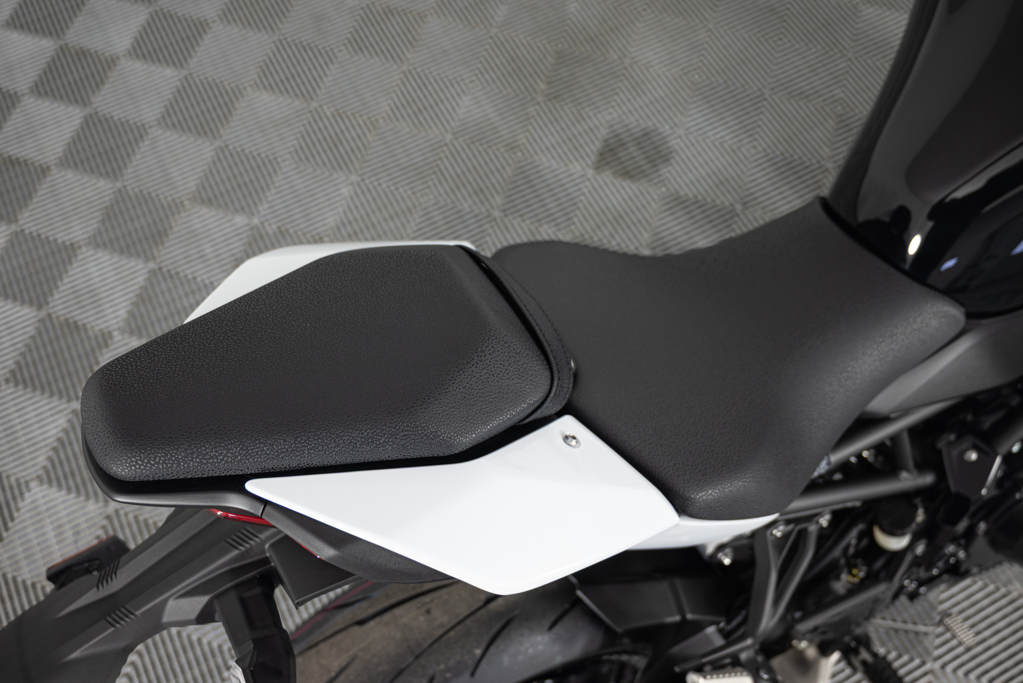 2026 KAWASAKI Z900 ABS MOTORCYCLE