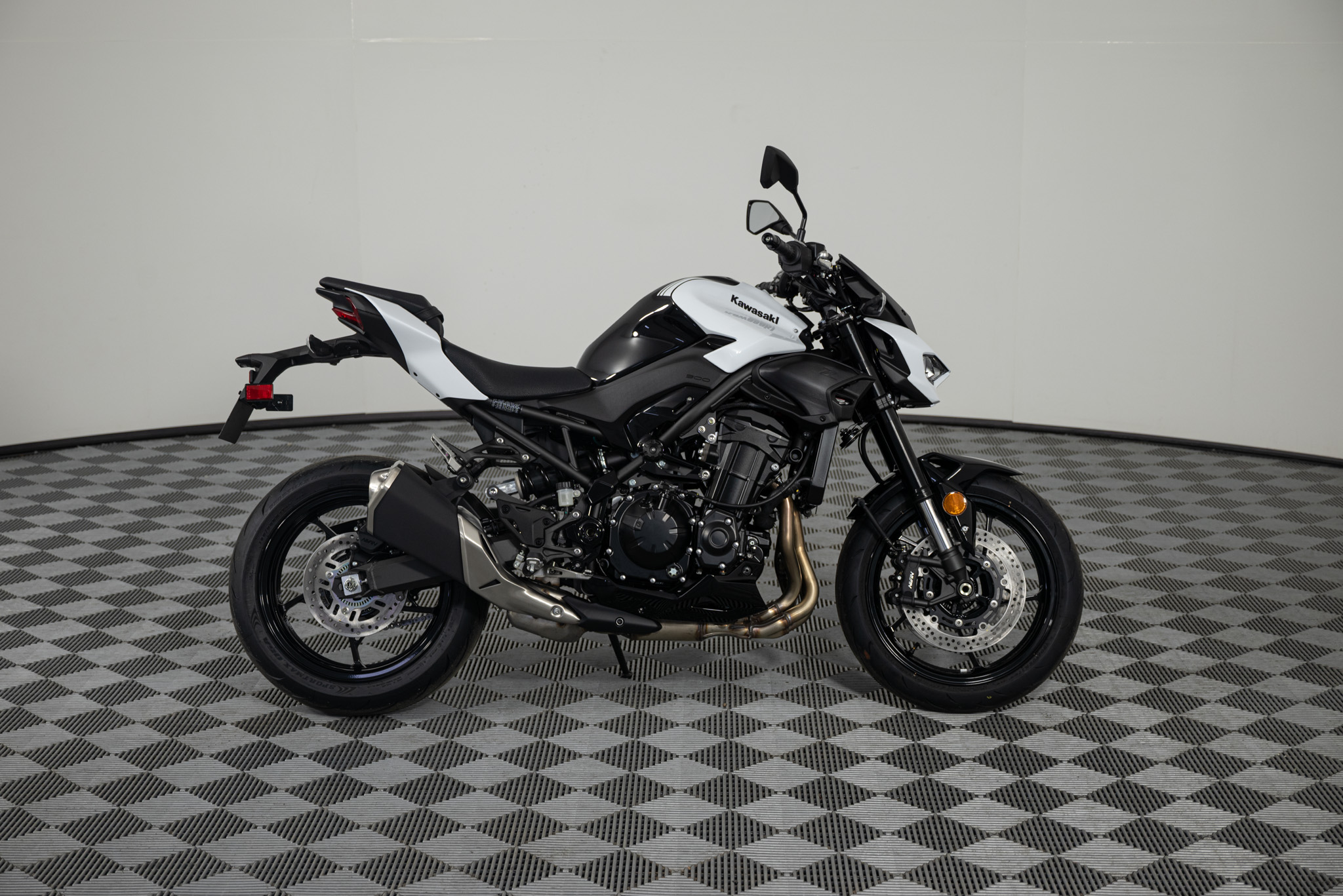 2026 KAWASAKI Z900 ABS MOTORCYCLE