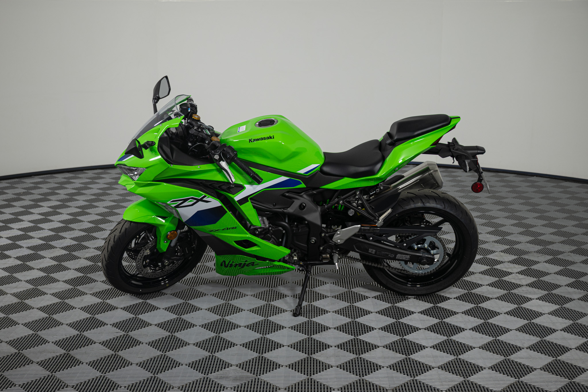 2026 KAWASAKI NINJA ZX-4RR ABS MOTORCYCLE