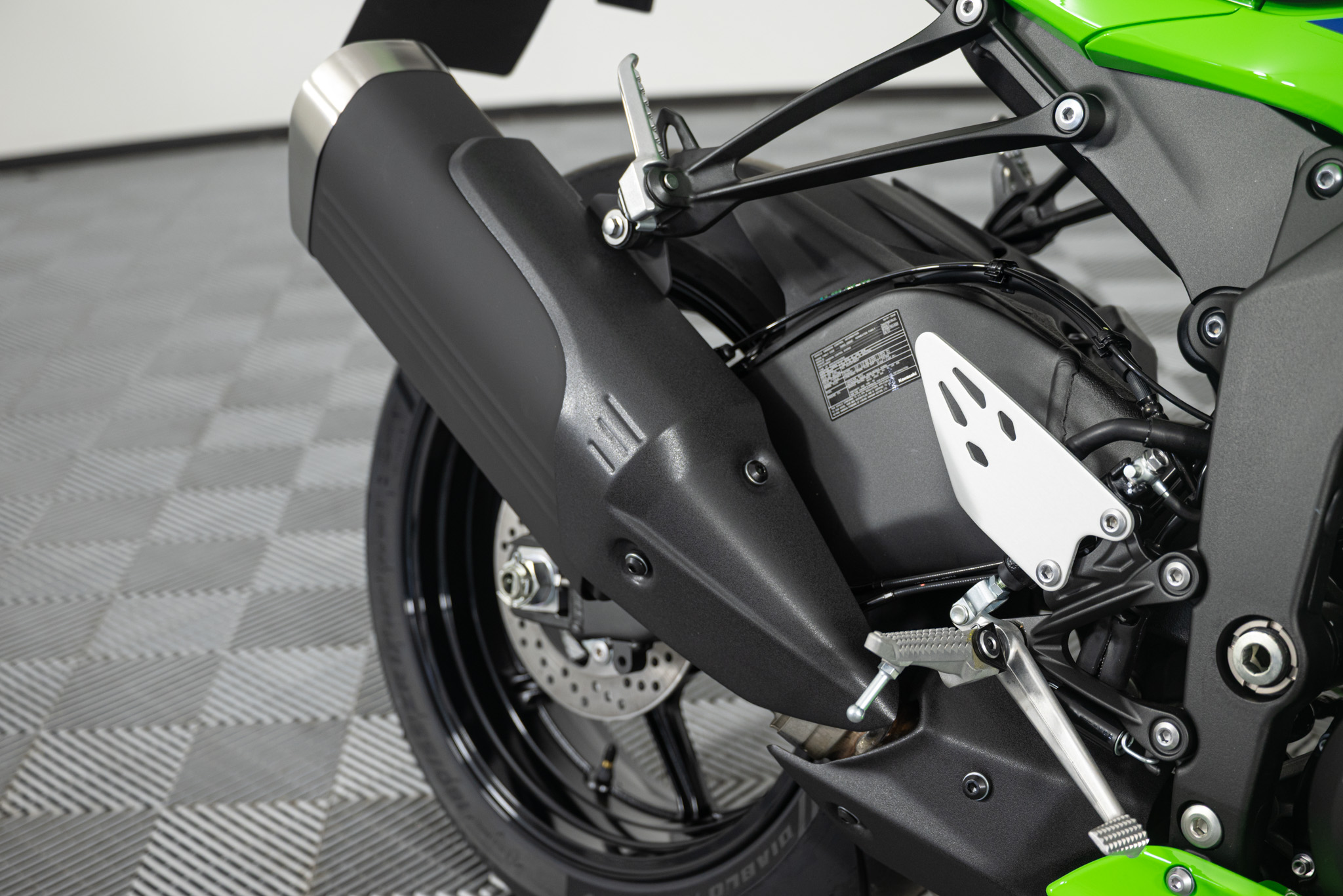 2026 KAWASAKI NINJA ZX-6R ABS MOTORCYCLE
