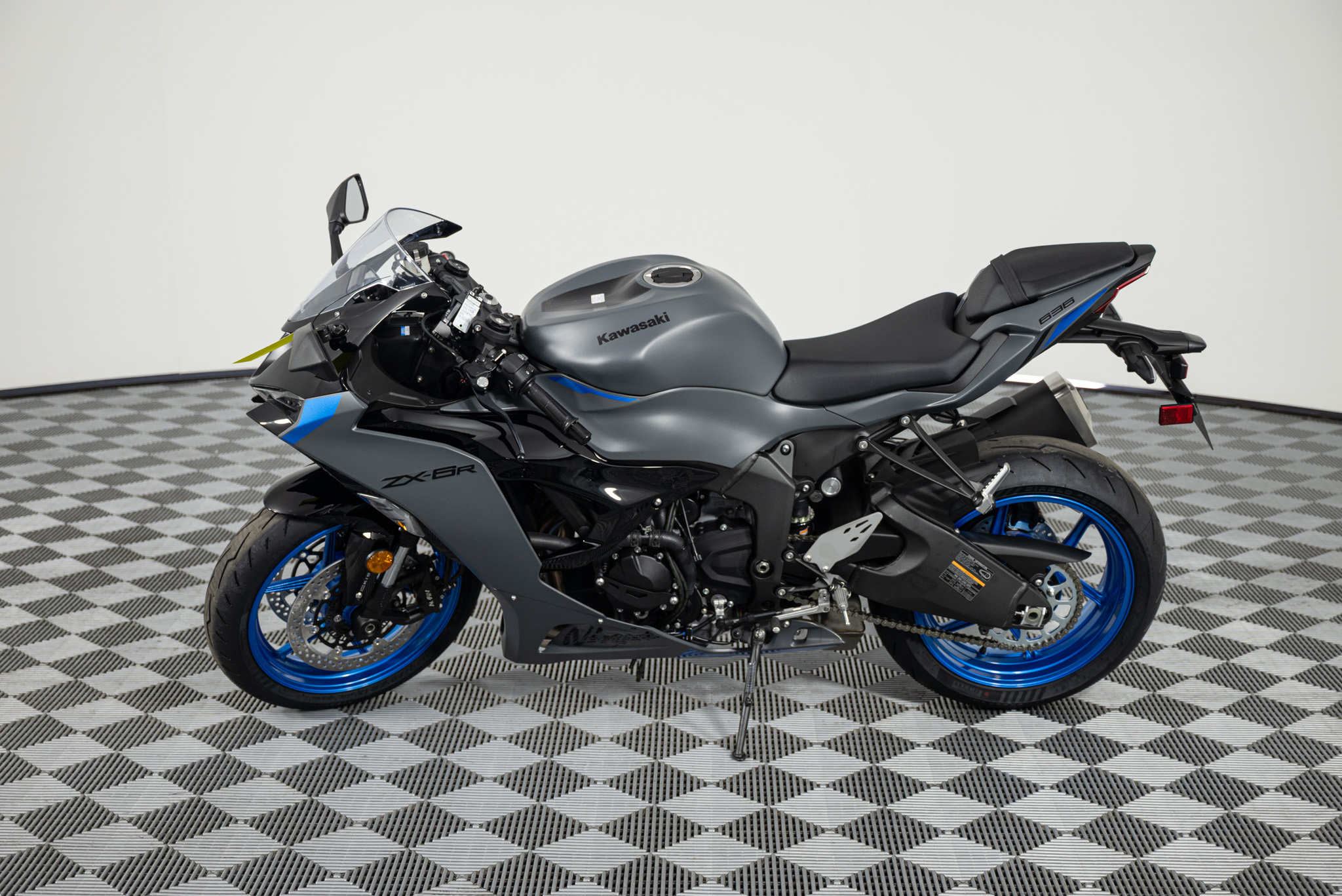 2026 KAWASAKI NINJA ZX-6R ABS MOTORCYCLE