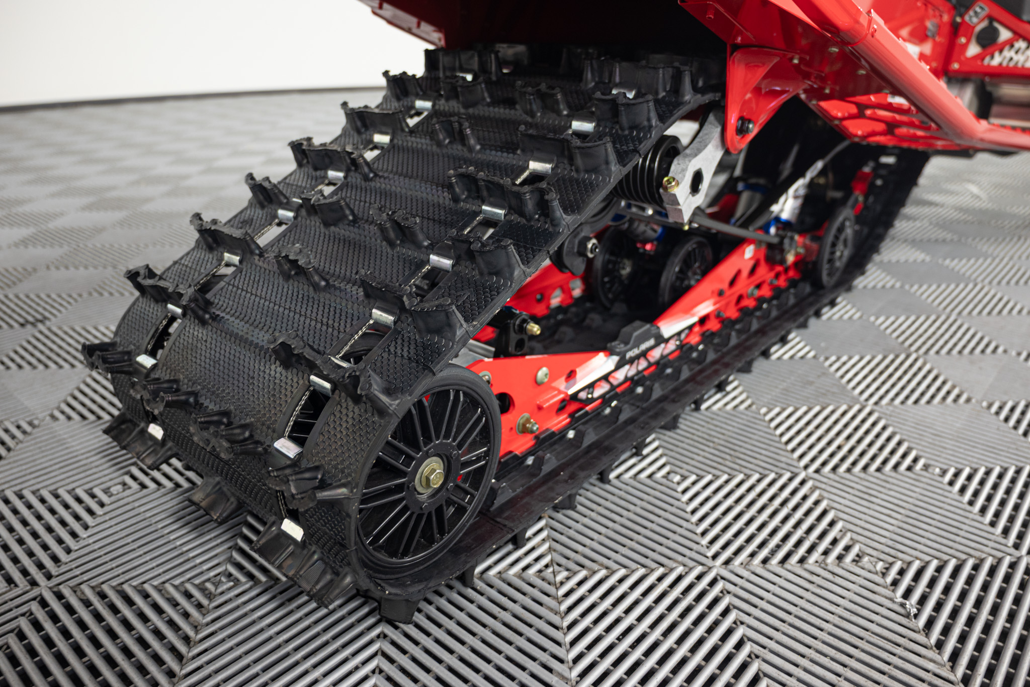 2026 POLARIS Patriot 9R INDY XCR 137 SNOWMOBILE
