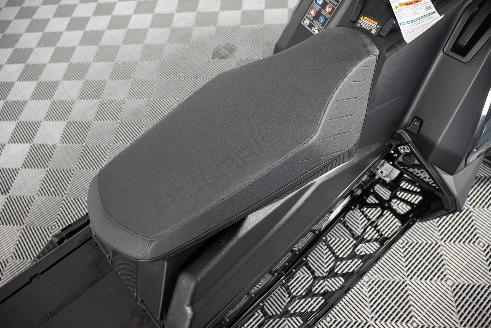 2026 POLARIS INDY XC 137 850 SNOWMOBILE