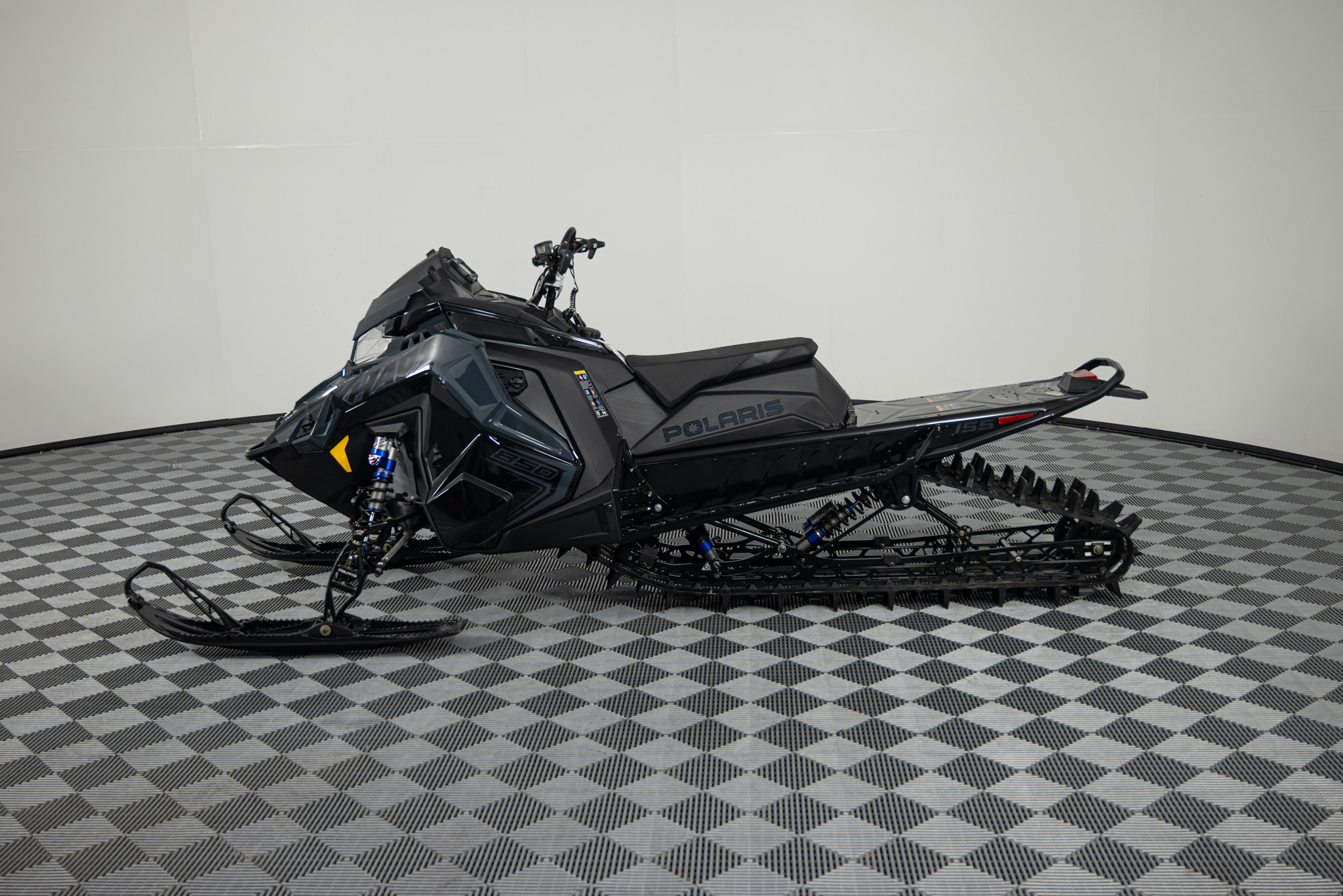 2026 POLARIS 850 RMK KHAOS 155 2.75 in SNOWMOBILE