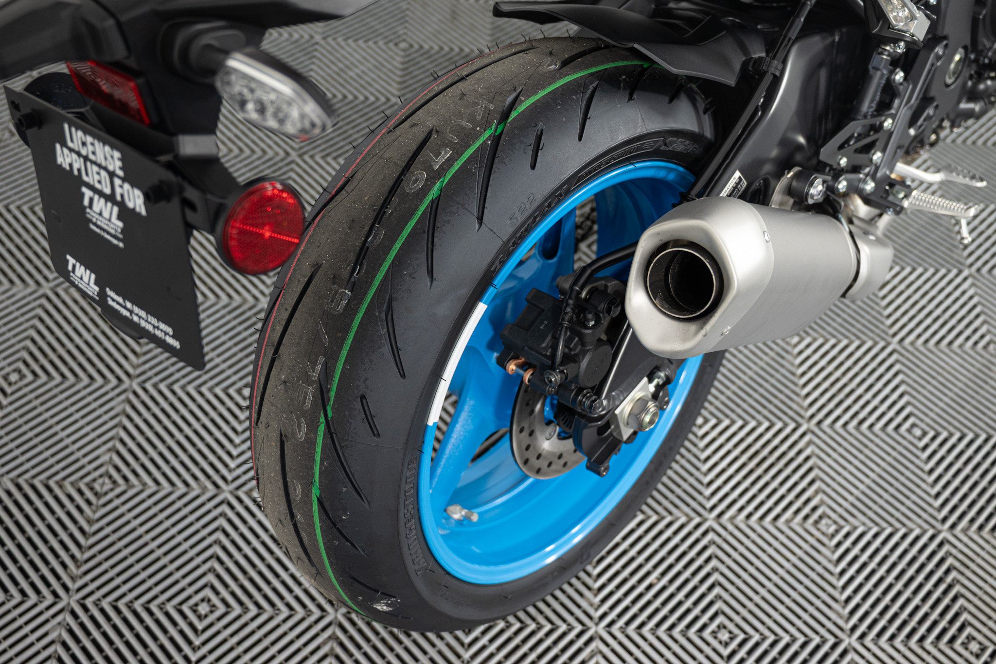 2026 YAMAHA MT-10 MOTORCYCLE