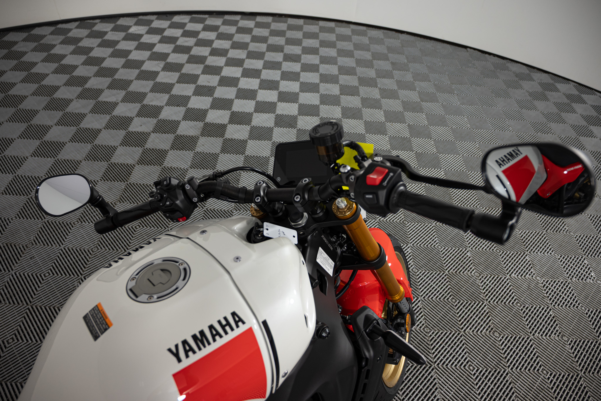2026 YAMAHA XSR900 MOTORCYCLE