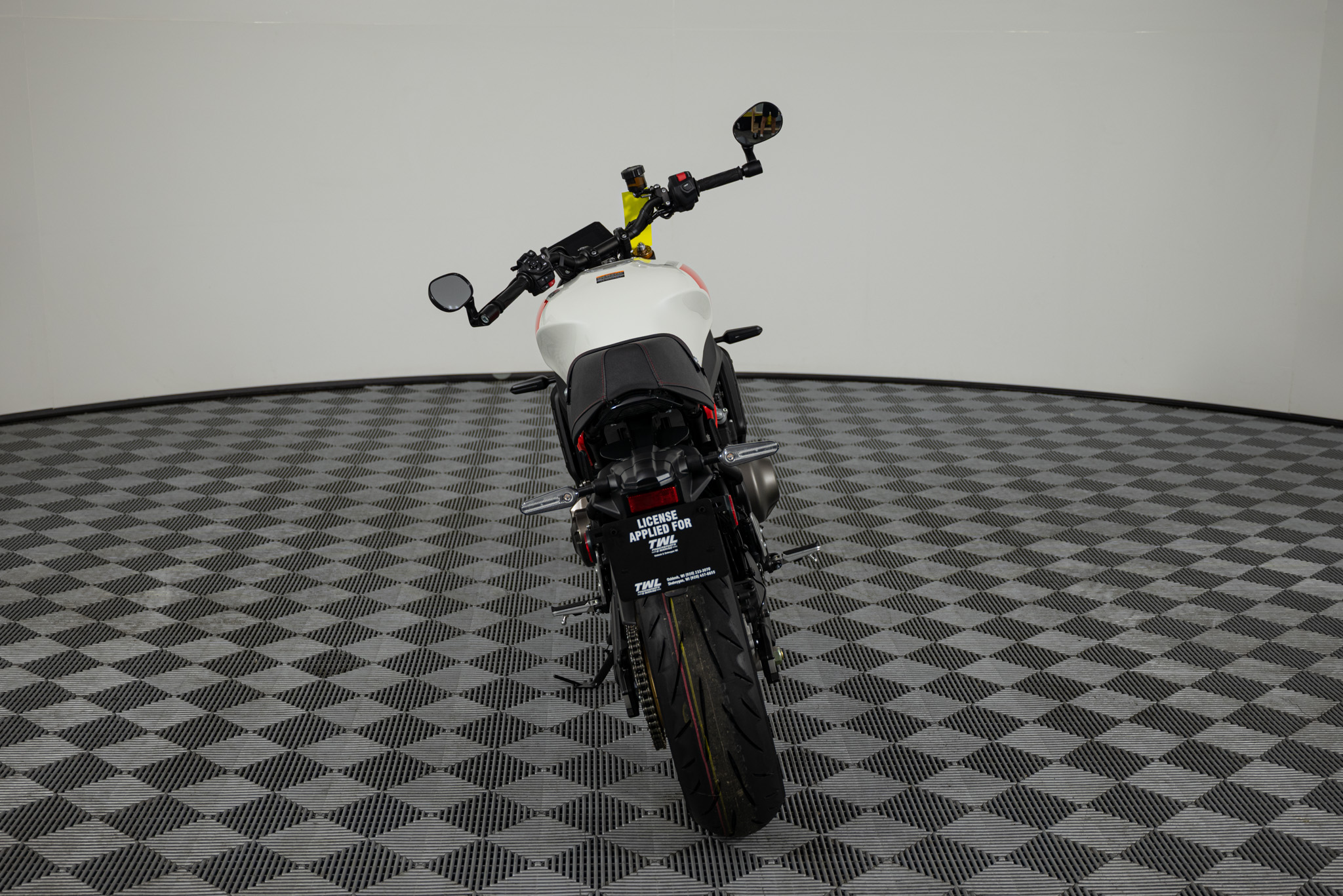 2026 YAMAHA XSR900 MOTORCYCLE