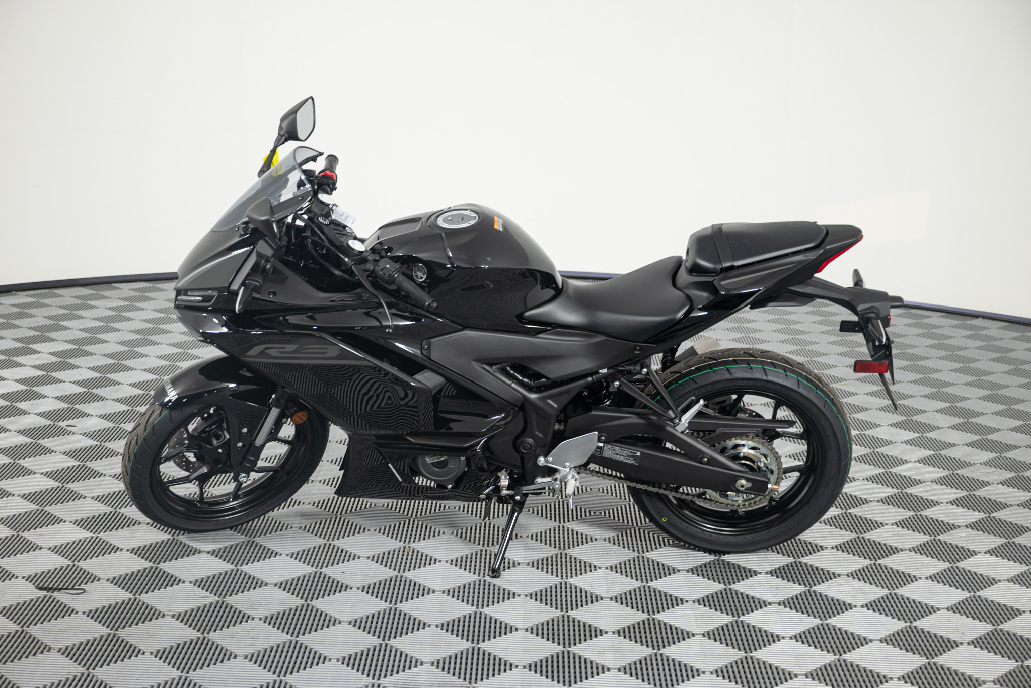 2026 YAMAHA YZF-R3 ABS MOTORCYCLE