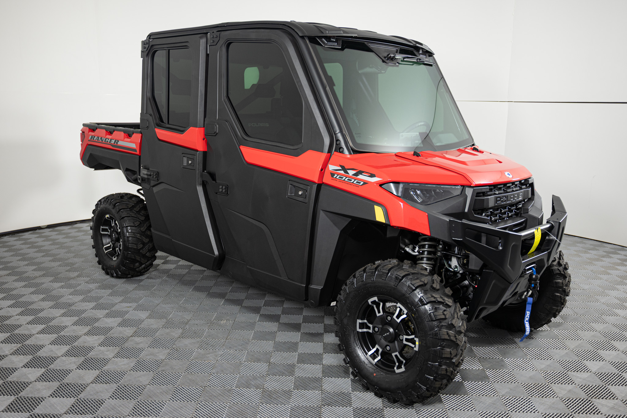 2027 Polaris RANGER CREW XP 1000 NorthStar Ultimate Side x Side