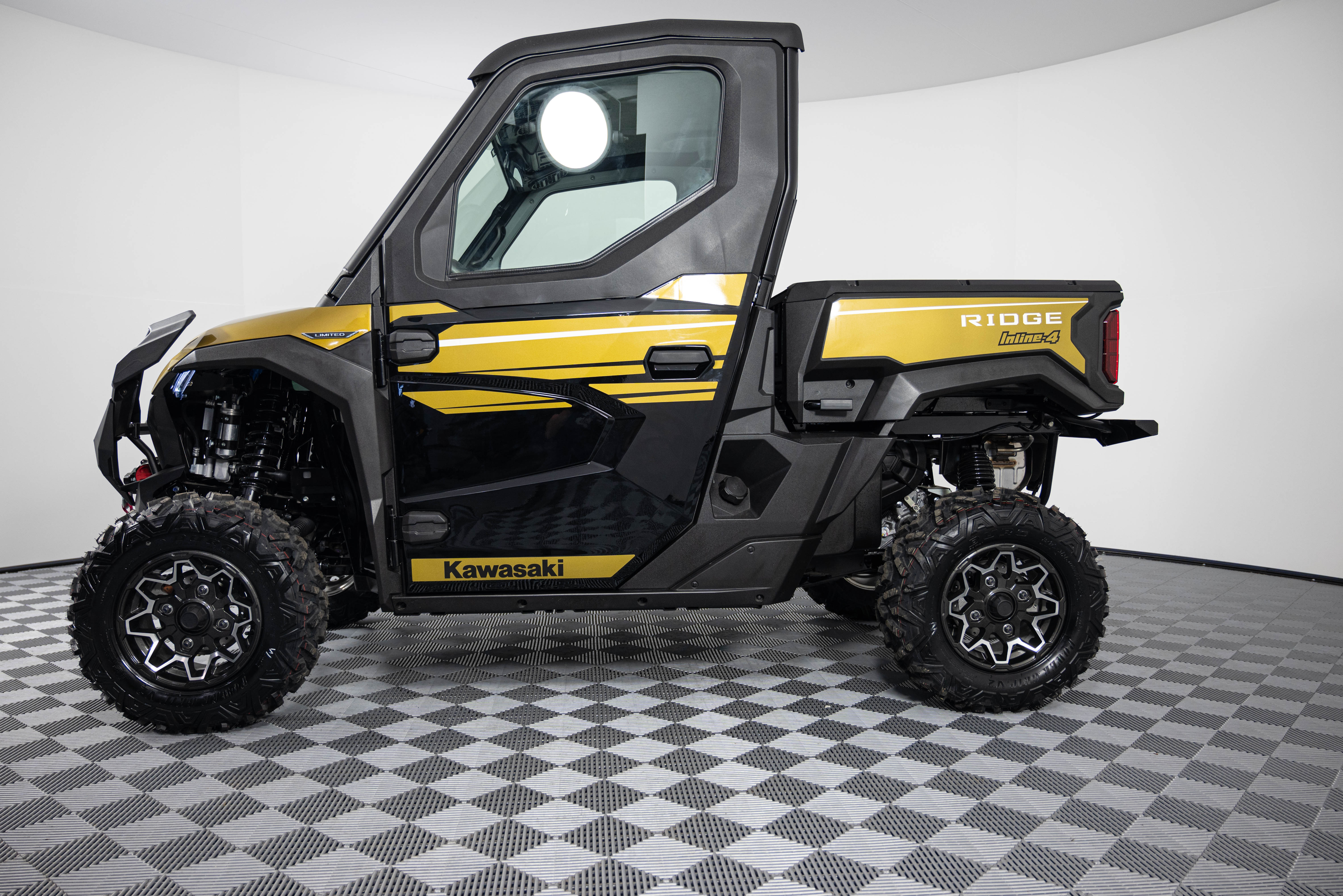 2025 Kawasaki RIDGE LIMITED HVAC Side x Side