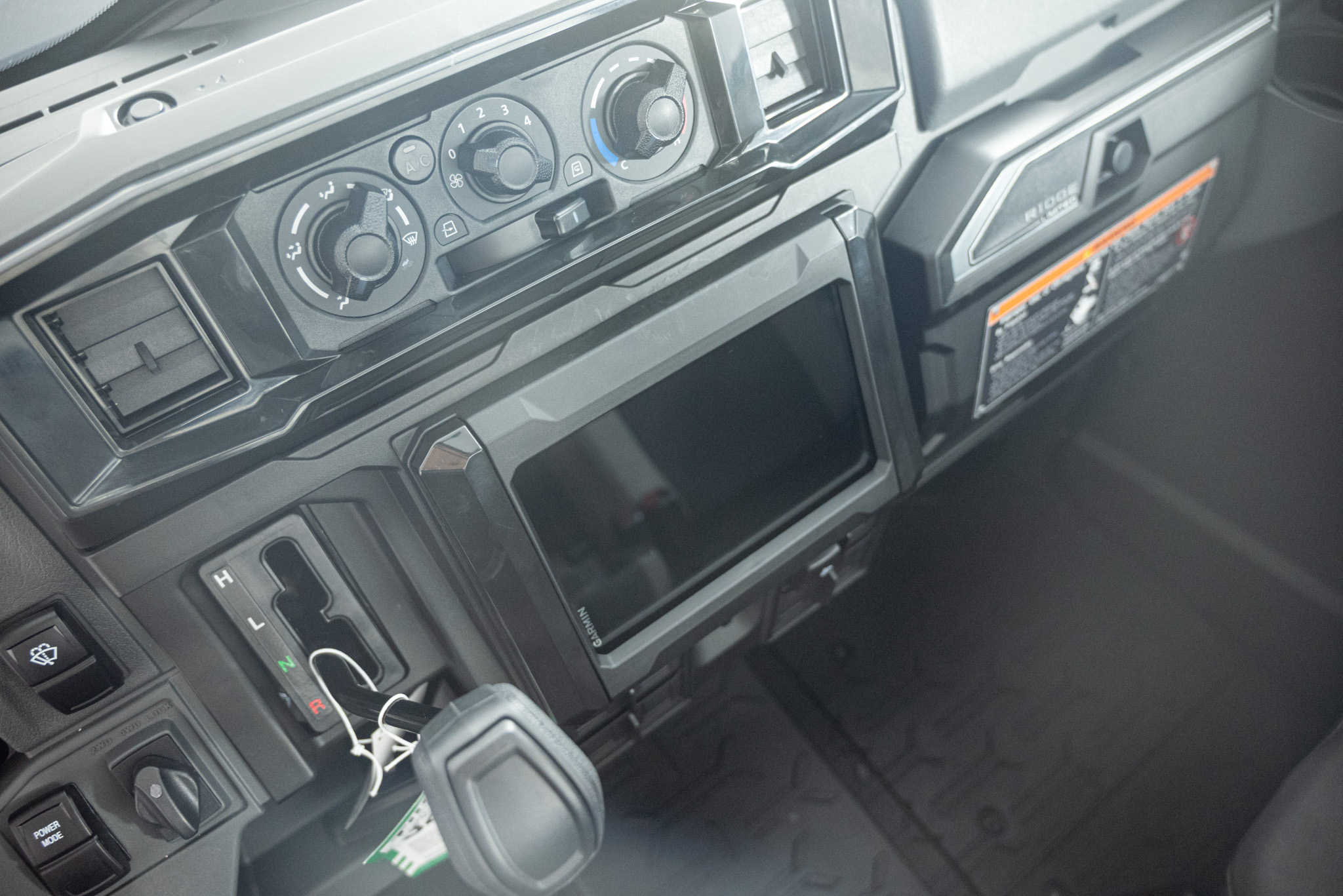 2025 Kawasaki RIDGE LIMITED HVAC Side x Side