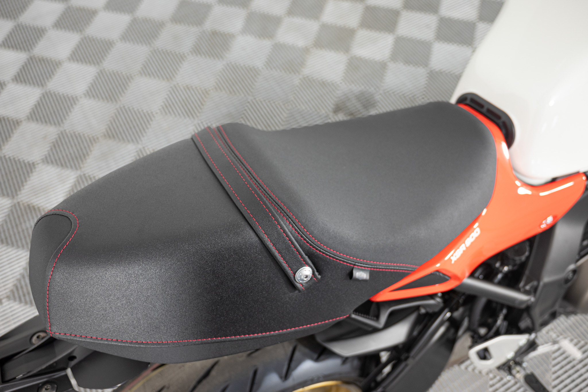 2026 YAMAHA XSR900 MOTORCYCLE