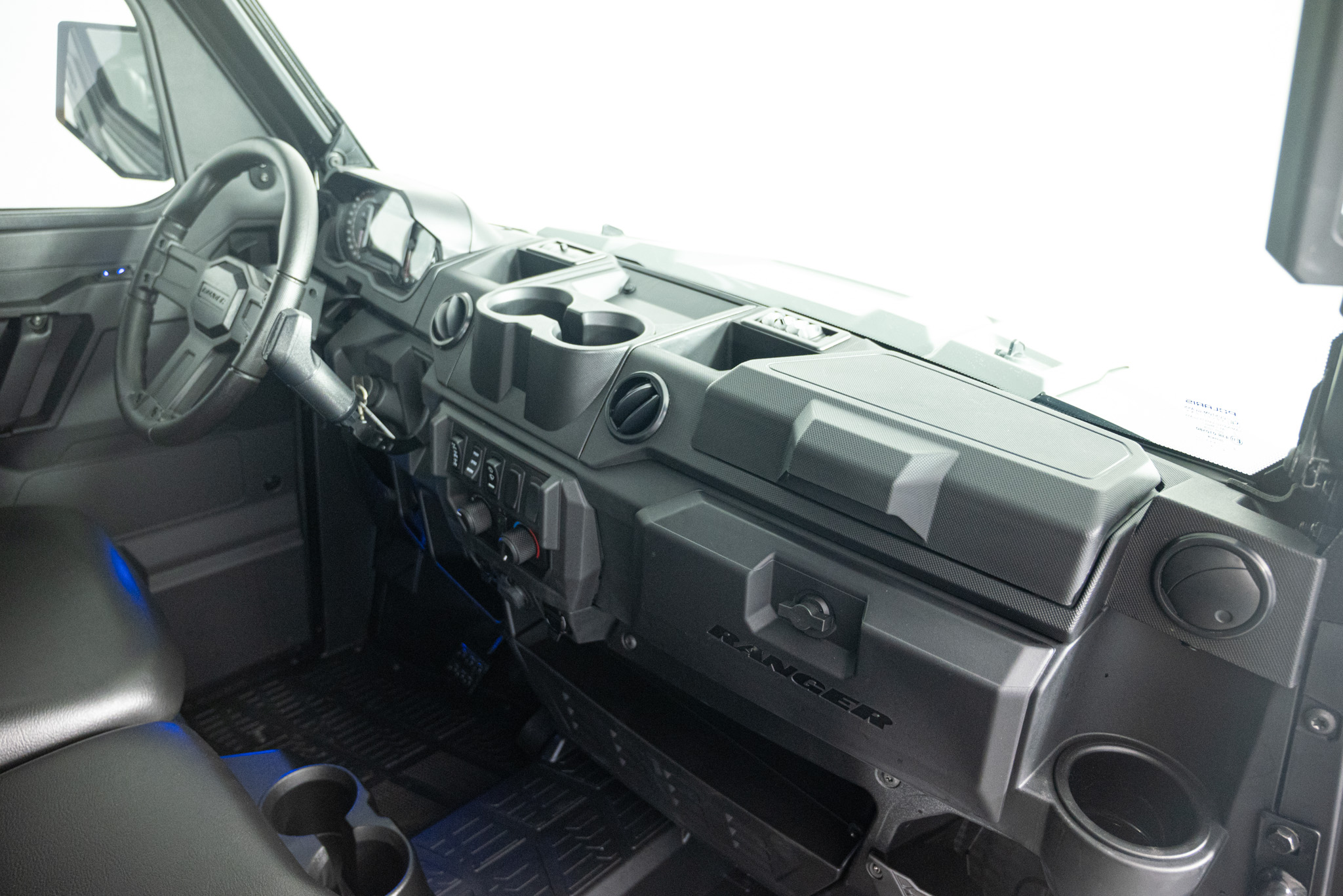 2027 Polaris RANGER CREW XP 1000 CAB Side x Side